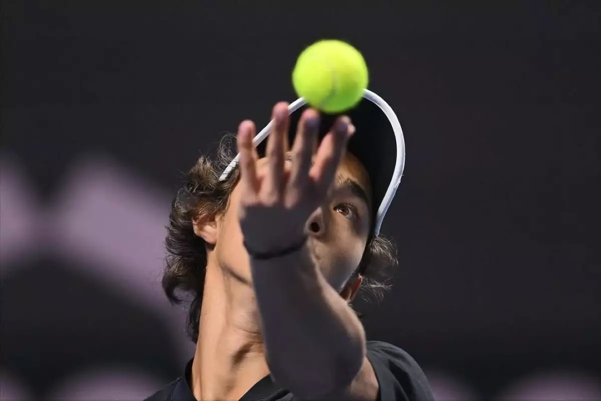 Казахский триумфатор Омарханов выиграл первый титул в теннисе