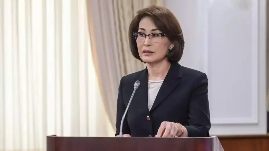 Денсаулық сақтау министрі қызметкерлеріне үндеу жасады