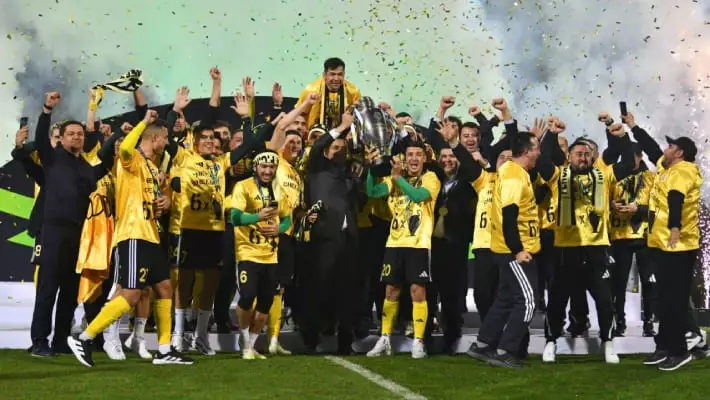 «Нефтчи» спустя 24 года стал чемпионом Узбекистана по футболу