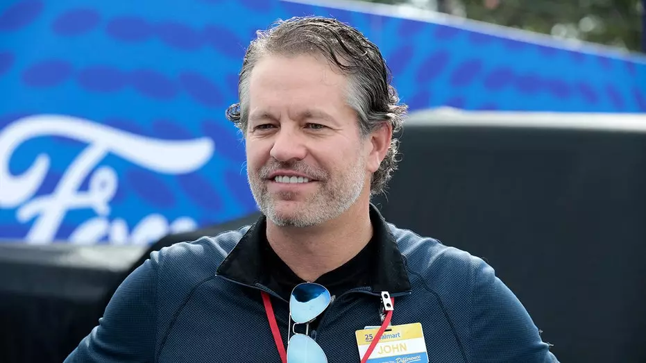 Кто такой Джон Фёрнер, новый генеральный директор Walmart?