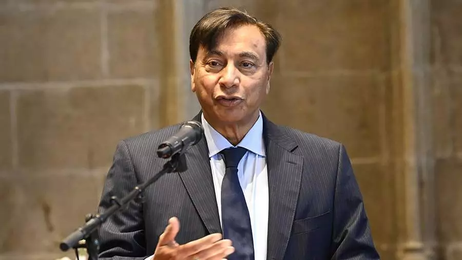 Үнді магнаты Миттал Ұлыбританиядағы салық реформасына байланысты елден кетті