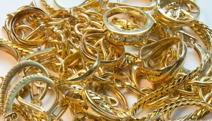 РФ нарастила закупку золота у Казахстана.