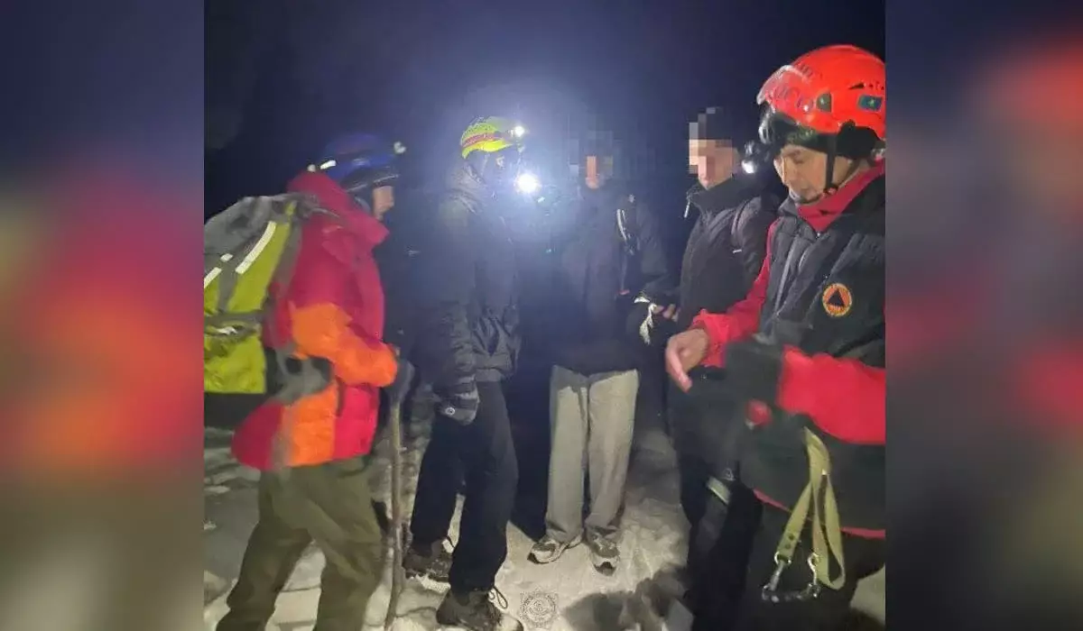 Спасательную операцию провели сотрудники МЧС в горах Алматинской области (ВИДЕО)