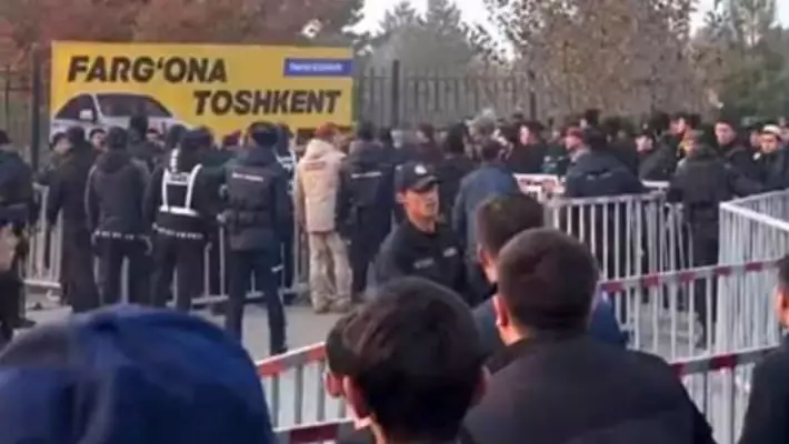 Правоохранители применили силу против футбольных болельщиков в Фергане