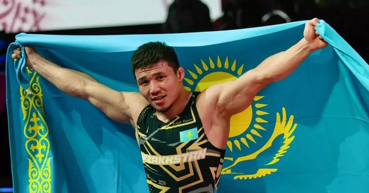  `Әлем чемпионы үйсіз жүр`: Нұрқожа Қайпановқа уәде етілген пәтер берілмеген 