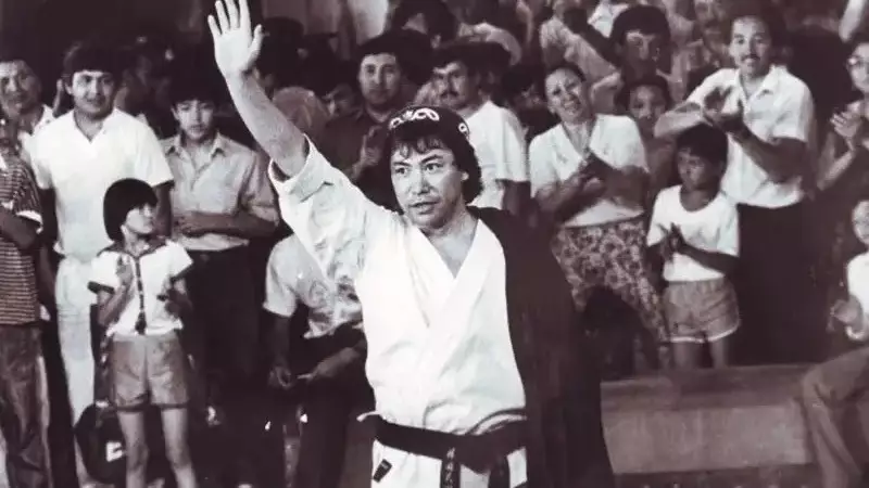 «Кейде ер адам да жылайды»: қазақ таеквондосының негізін қалаған Мұстафа Өзтүріктің туған күні