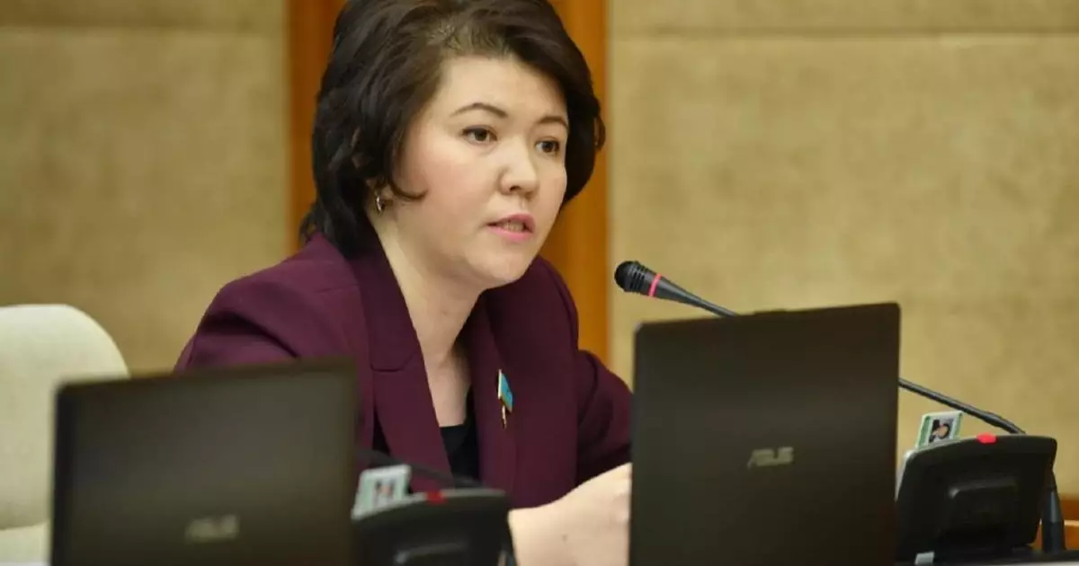  Еліміздің бас педагогы мұғалімдерді алаңдатқан мәселеге нүкте қойды (ВИДЕО) 