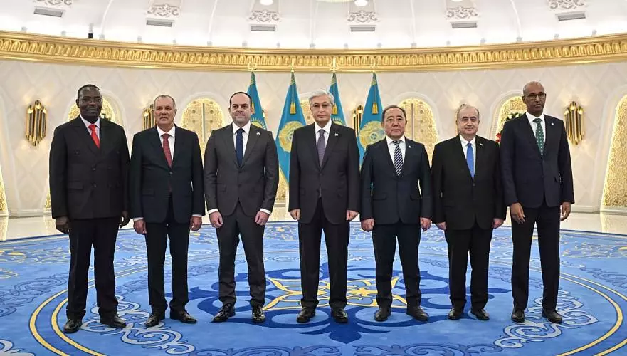 Токаев принял верительные грамоты послов ряда государств