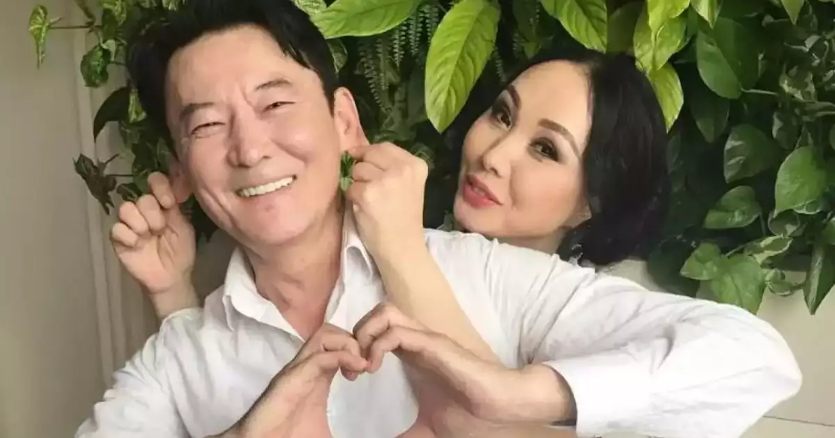  `Арқа сүйейтін арыстаным`: Қарақат күйеуі Қыдырәліге махаббатын ерекше жеткізді (ВИДЕО) 