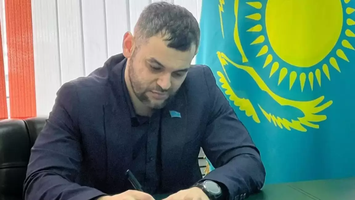 Рудныйда көше атауларының қазақшалануына қарсы болған депутаттың кім екені белгілі болды