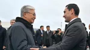  Тоқаев Түрікменстан президентін қарсы алды