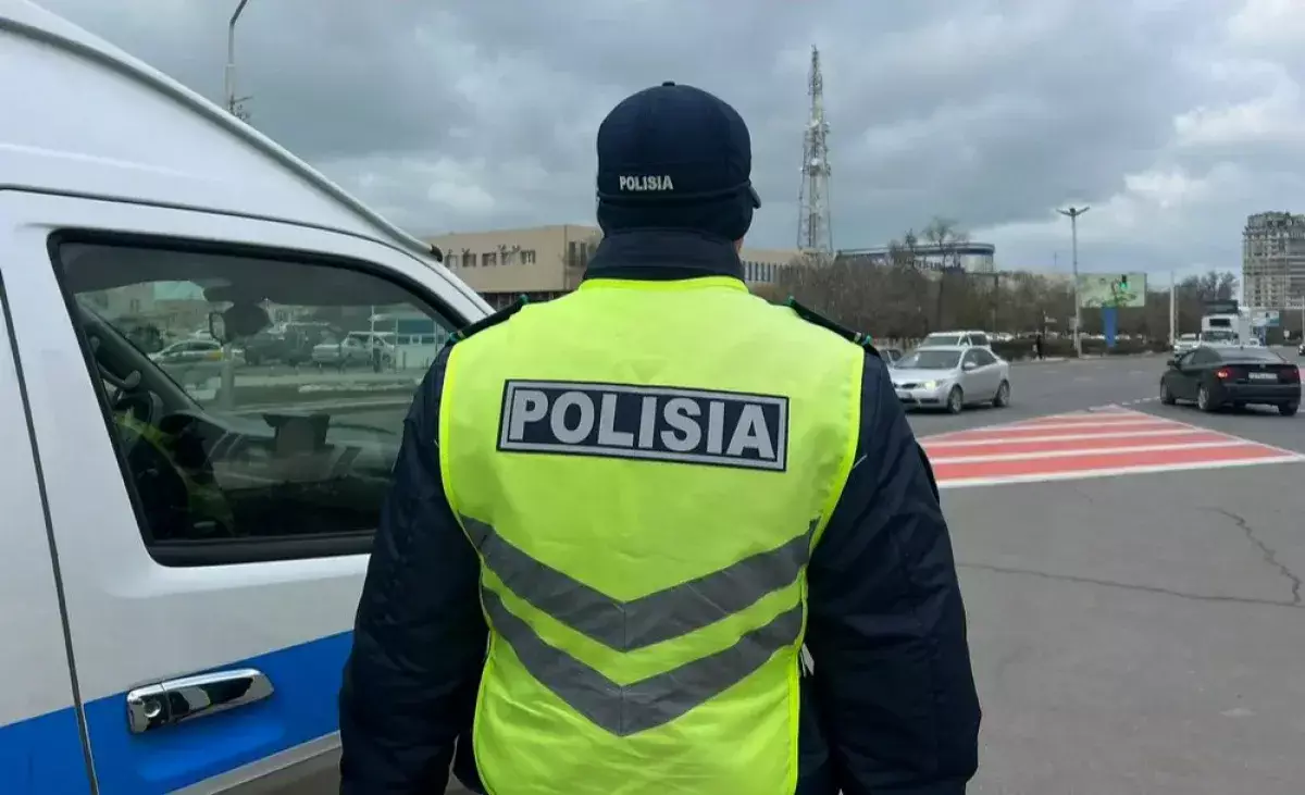 Жителя Актау задержали за ложное сообщение о бомбе в крупном торговом центре - новости на Lada.kz 24.11.2025