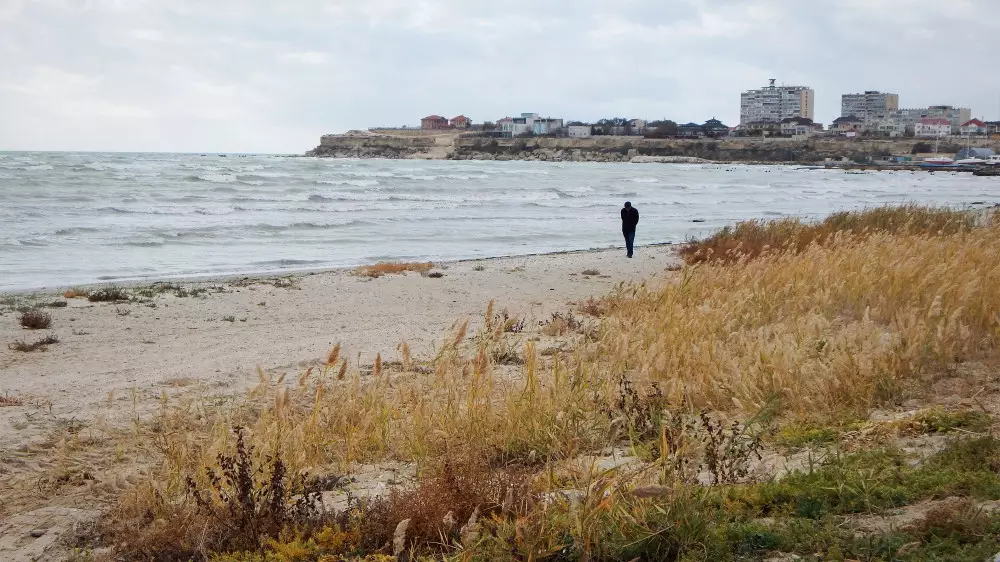 Учёные предупредили: Каспийское море может разделиться на два озера