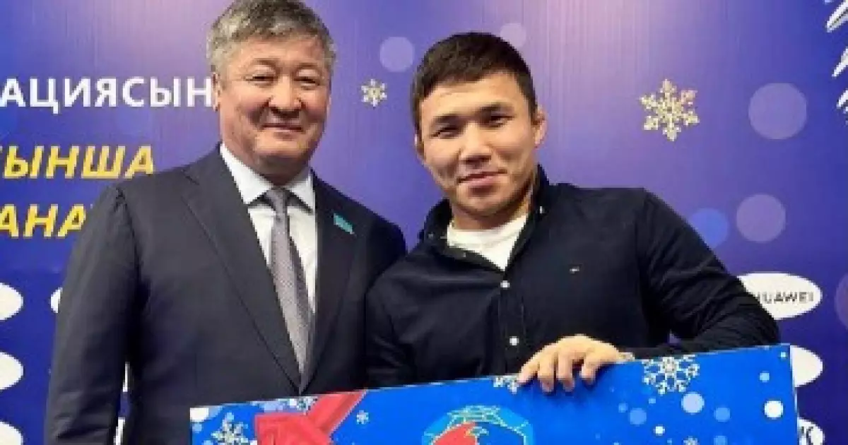   «Қазақтың батырлары неге тентіреп жүр?..»: әлем чемпионына бір жыл бұрын уәде етілген пәтер әлі берілмеген (видео)   