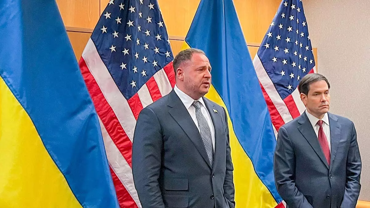 Некоторые европейские лидеры опасаются подхода США к мирным переговорам по Украине, пока Великобритания и Франция планируют новую встречу.