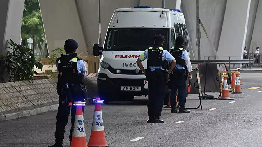 Гонконгта 11 жасар қызын уламақ болған ер адам қамауға алынды