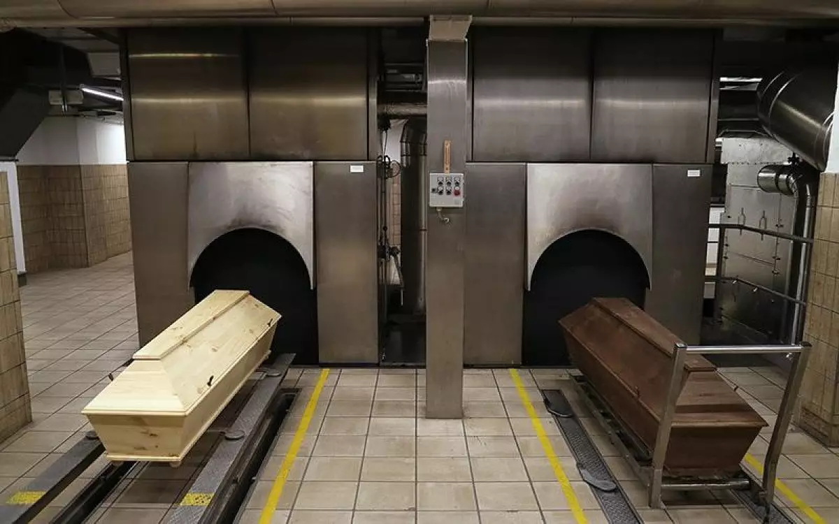 Женщина "ожила" в гробу за несколько минут до кремации