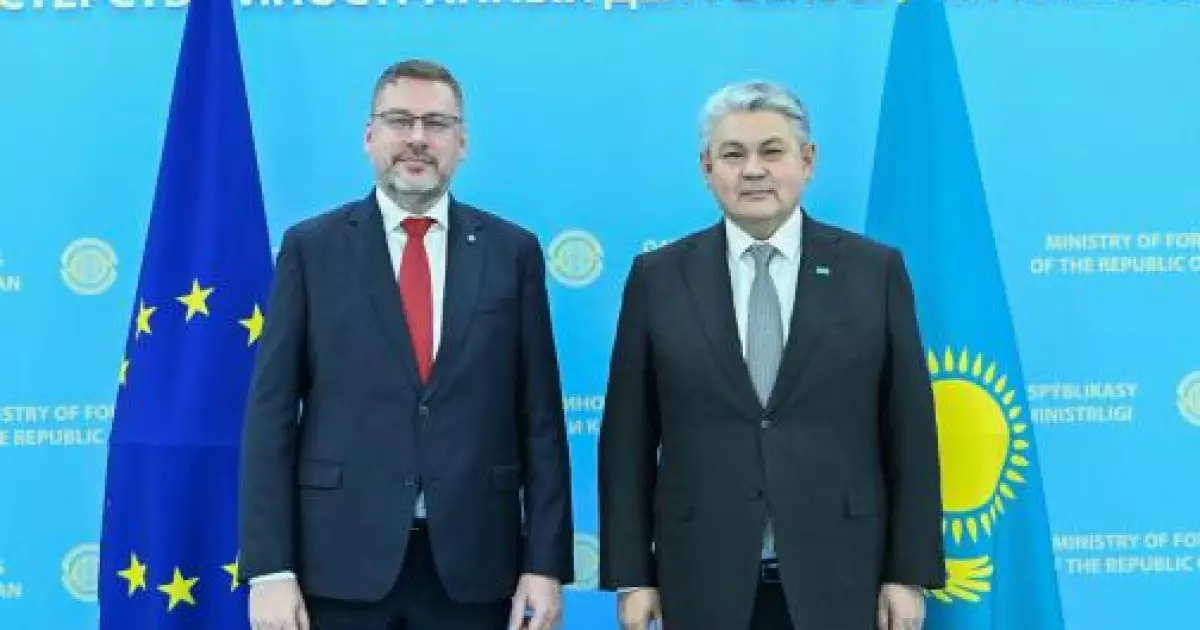   Қазақстан мен Еуропалық одақ өңірлік серіктестіктің стратегиялық диалогты нығайтудағы негізгі рөлін растады   