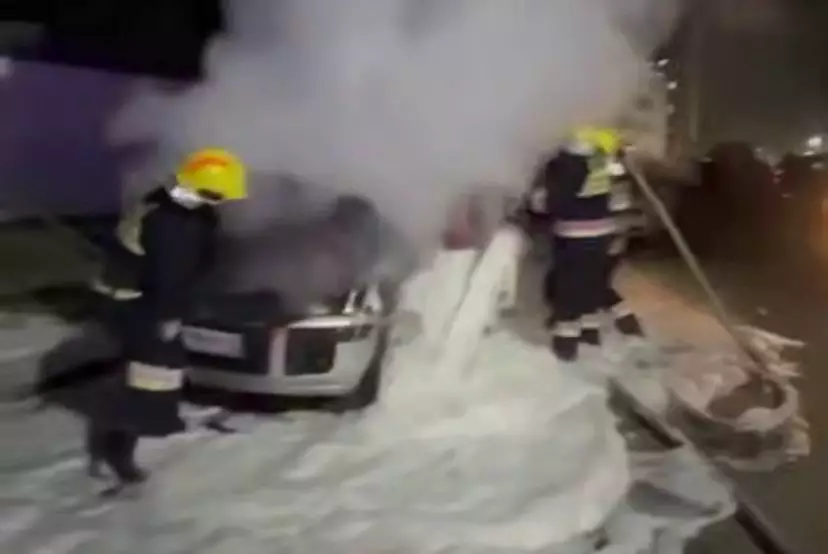 В Алматы загорелся легковой автомобиль: пострадавших нет