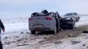 ШҚО-да жантүршігерлік жол апатынан үш адам ажал құшты (видео)
