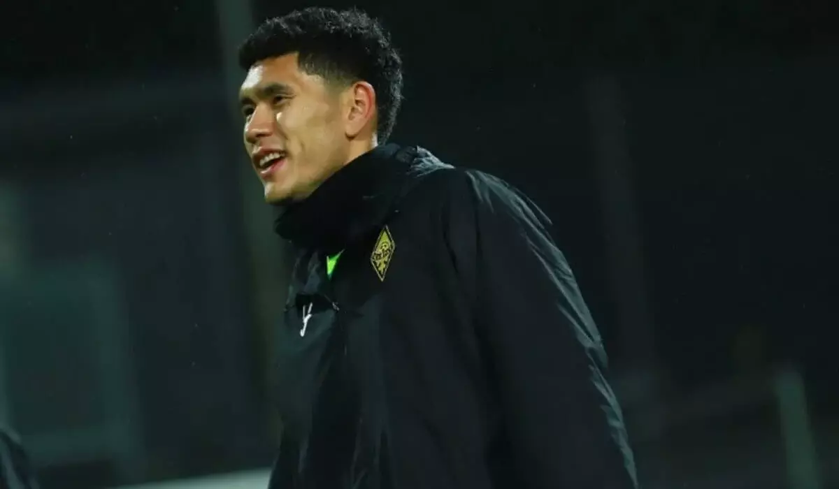 «Кайрат» провел первую дождливую тренировку в Копенгагене