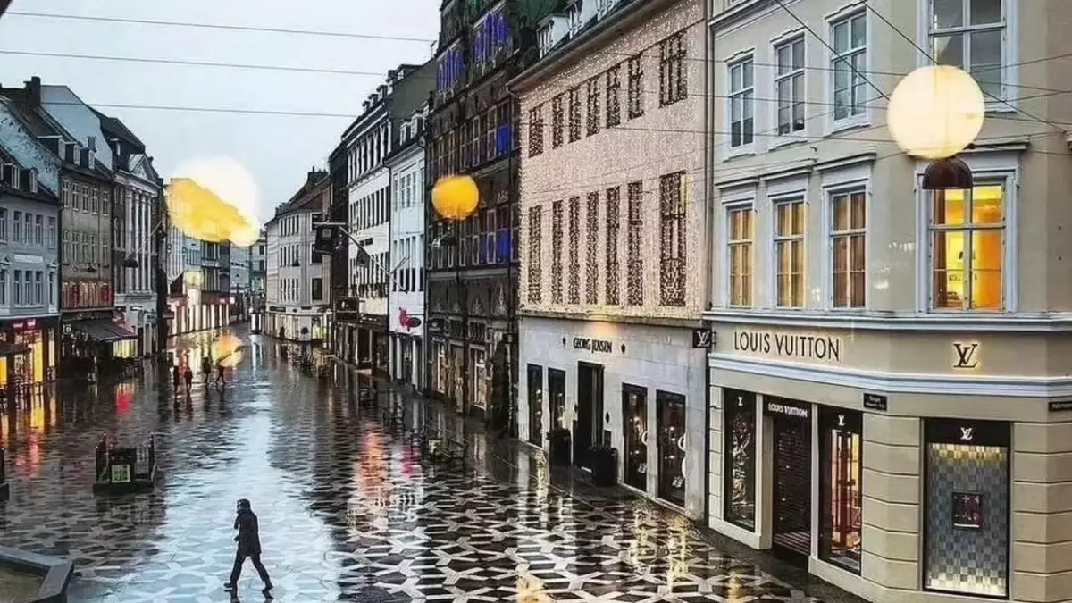 ФК "Кайрат" прилетел покорять Копенгаген: что известно о городе