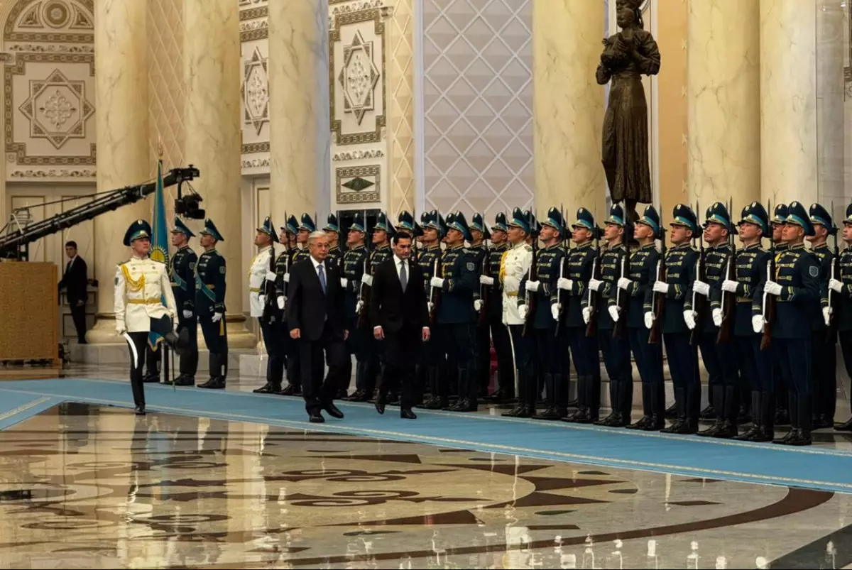 В Акорде прошла церемония встречи президента Туркменистана