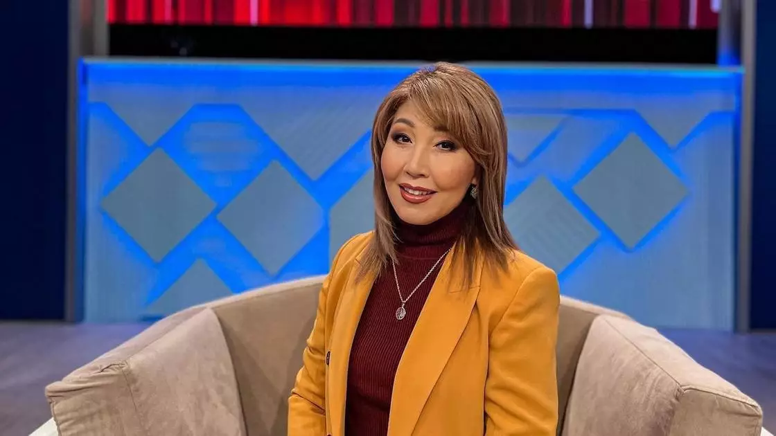 «Құран бағыштадық»: Жеңіс Ысқақова анасы туралы жүрек елжіретер жазба жариялады