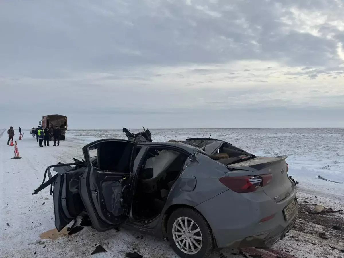 Три человека погибли на трассе в ВКО