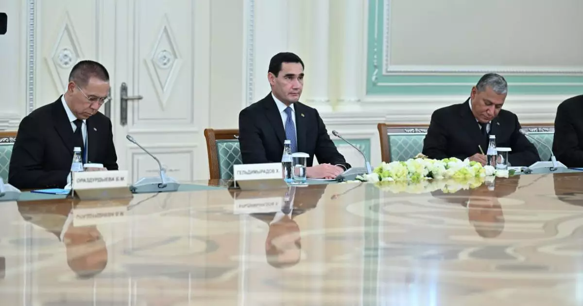  Мемлекеттерімізді көзіміздің қарашығындай сақтап келе жатқан ортақ тарихи тамырластық біріктіреді – Түрікменстан Президенті 