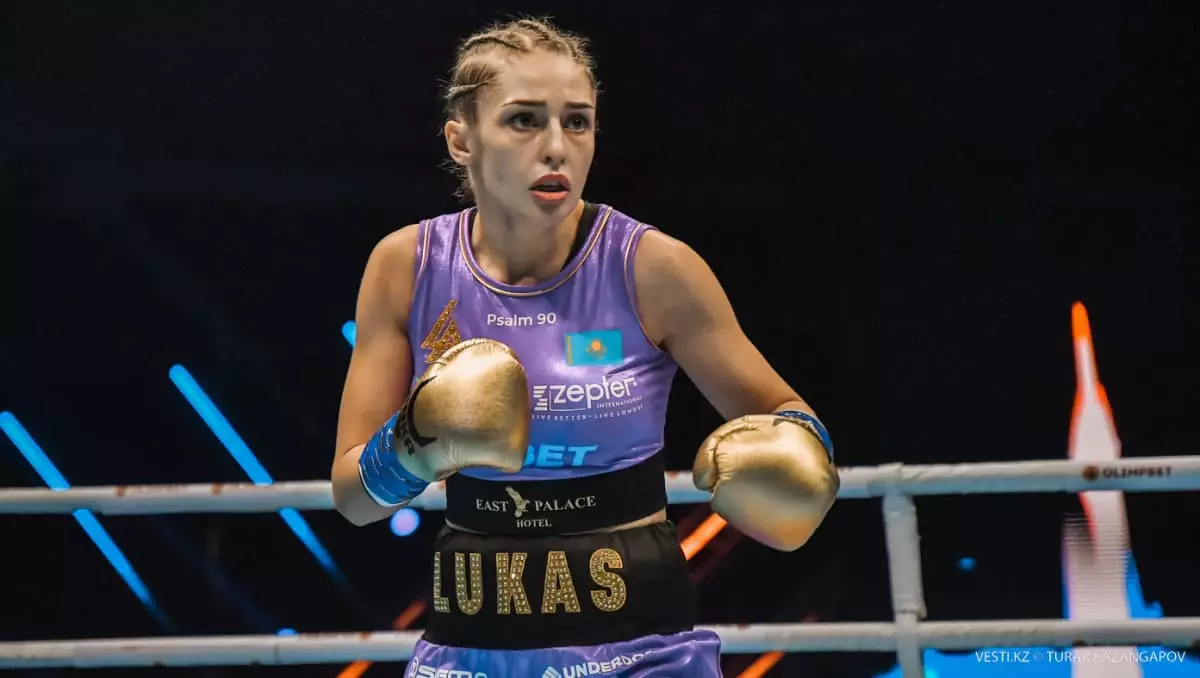 Төрешілер өрескел қателік жіберді: Ангелина Лукас даумен аяқталған жекпе-жегі жайлы