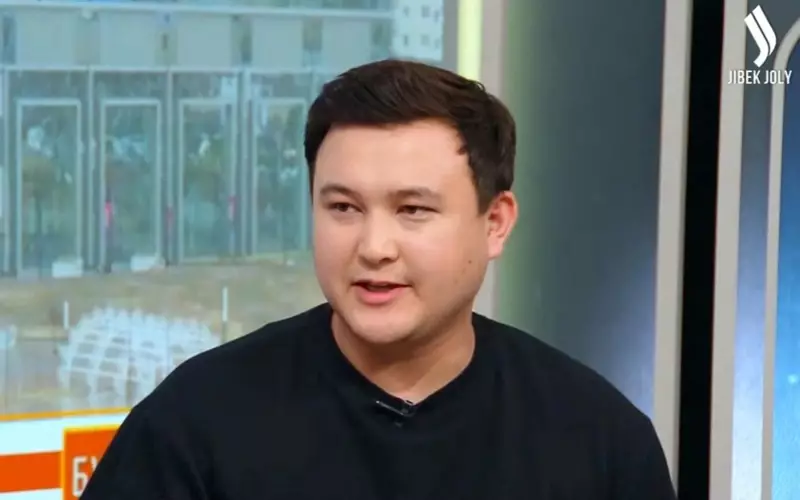 Звезда Шелкового Пути - это не просто ослепительное шоу, как открывает главный редактор.