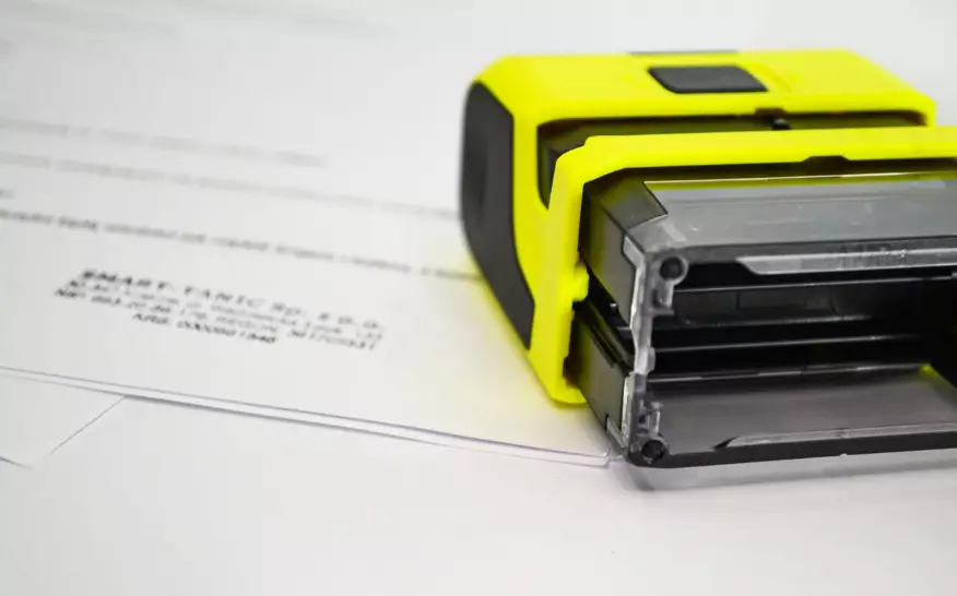 Множество фактов использования поддельных документов выявили в Костанайской области