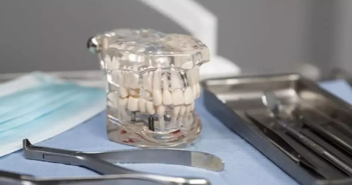  18 тісі бірден жұлынған қыздың өлімі. Сотта стоматологиялық клиниканың заң бұзғаны анықталды 