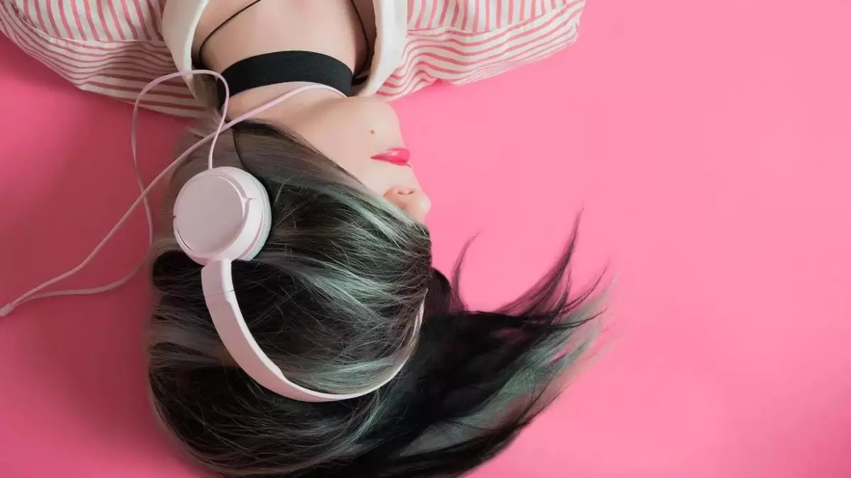 Apple Music 2025 жылғы үздік әндердің тізімін жариялады