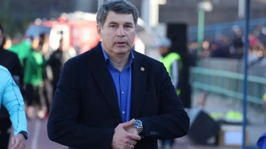 Уволенный из "Кайсара" тренер получил шанс в клубе КПЛ