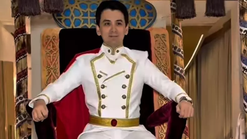 Әнші Айдар Тұрғанбек "сүндеттеліп" масқарасы шықты