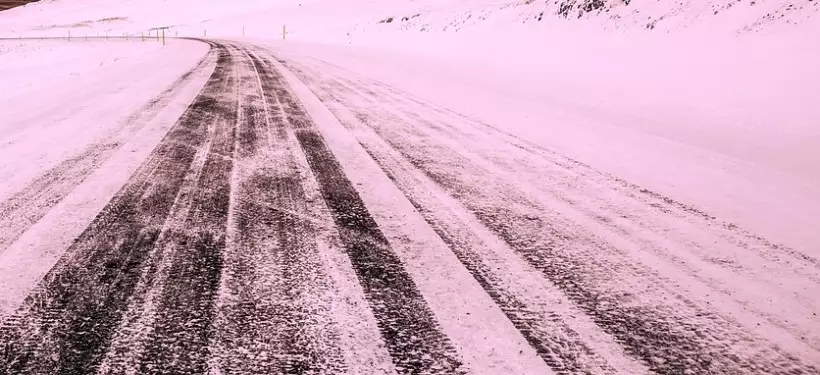 О гололеде и низовых метелях предупредили жителей нескольких регионов Казахстана