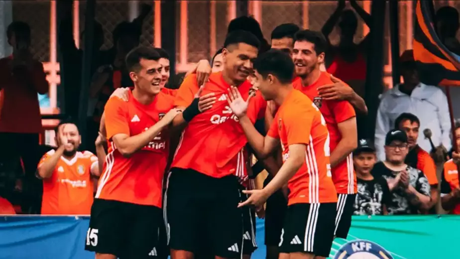 "Шахтер" перешел в частные руки