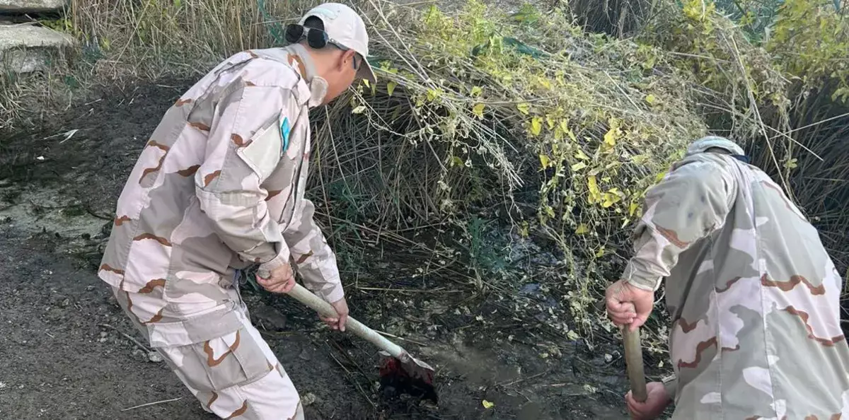 В природном парке в Мангистау для животных очищены порядка 40 забившихся родников - новости на Lada.kz 25.11.2025