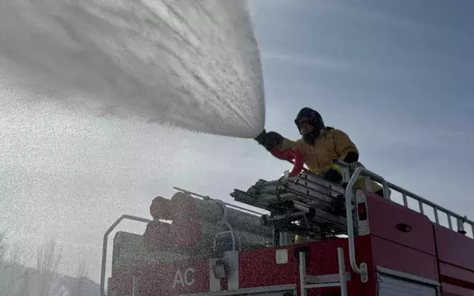 Пожар в национальном парке Иле-Алатау в Казахстане.