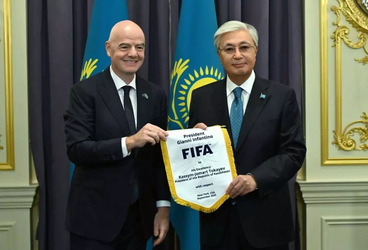 Қазақстан мен Өзбекстан FIFA-дан миллиард доллар алудан үмітті