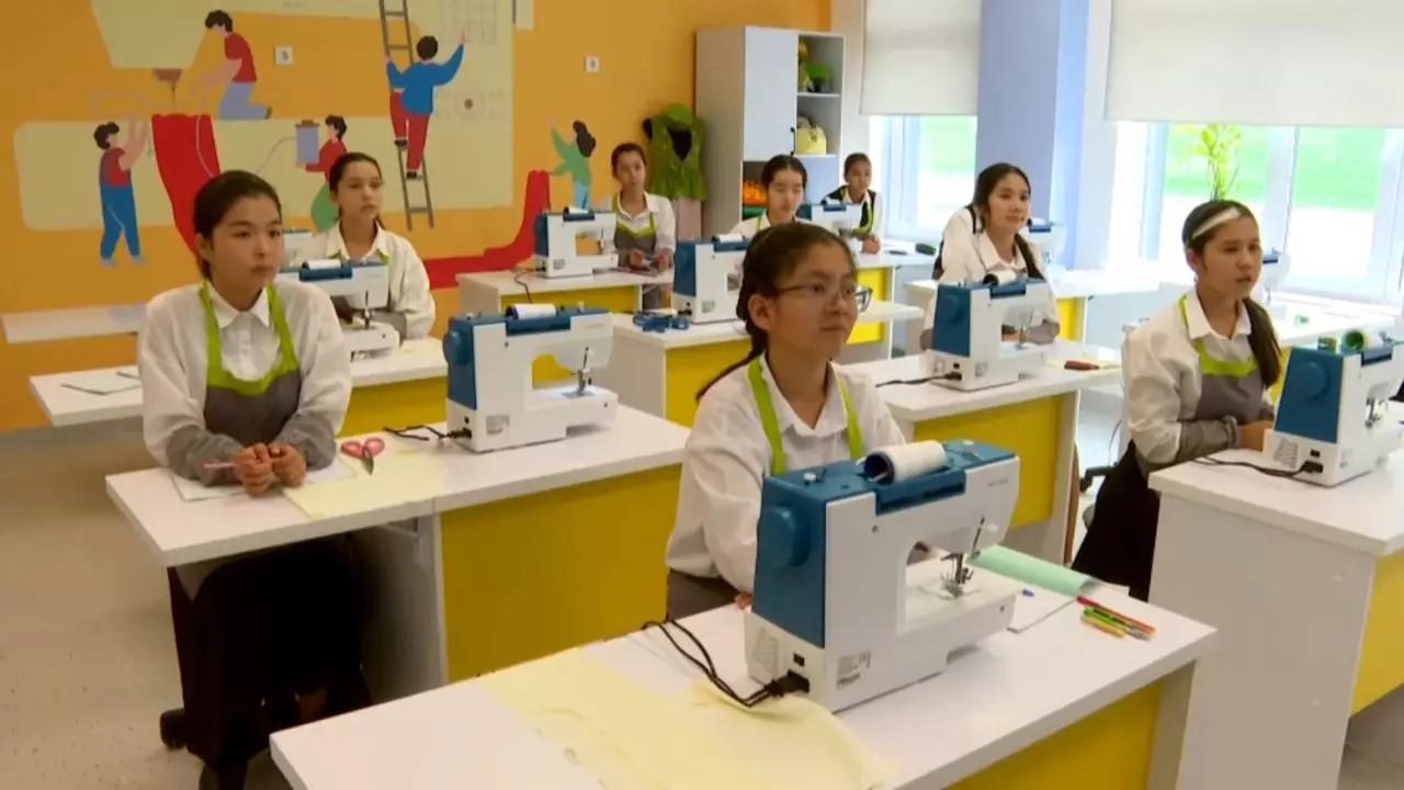 Қызылорда облысында «Келешек мектептері» аясында салынған оныншы мектеп ашылды