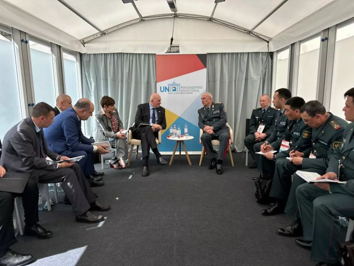 Казахстан укрепляет оборонные связи на полях министерской конференции ООН в Берлине