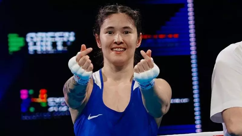 Назым Кызайбай стартовала с победы на чемпионате мира