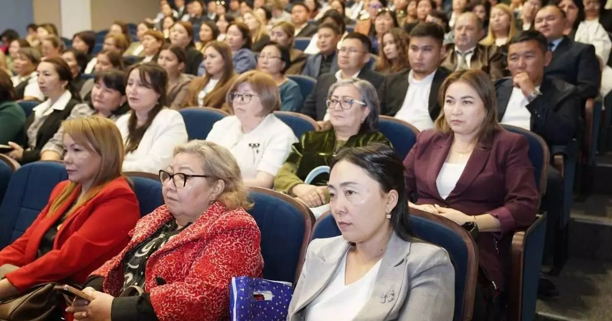  Абайда ұстаздар Жолдауды талқылады: AI, «Digital Mektebi» және инклюзияға жаңа серпін 