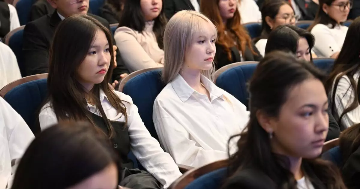  Абай облысында сұранысқа ие мамандықтарға 200 грант бөлінді: журналистика мен стоматология алғаш рет тізімде 