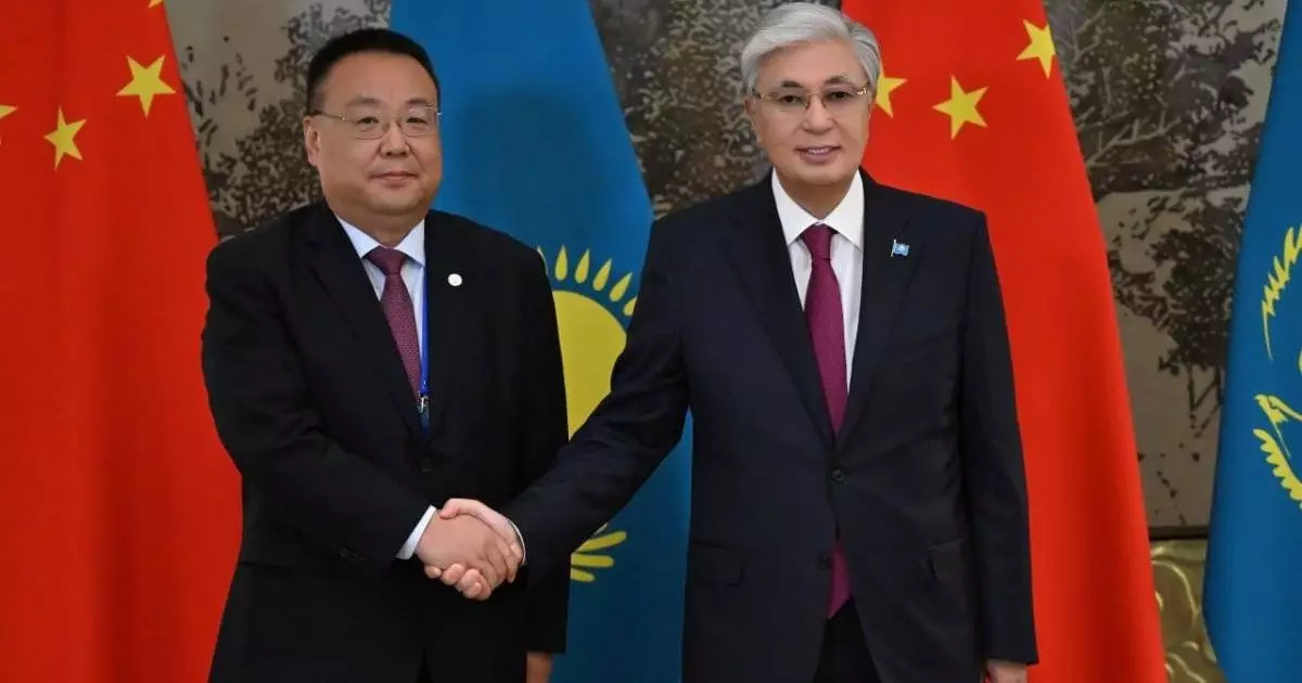  Мемдекет басшысы Қытайдың ұлттық ядролық өнеркәсіп корпорациясының бас директоры Шэнь Яньфэнді қабылдады 