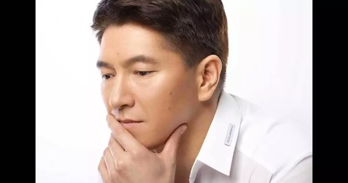  Жол апатына ұшыраған Сәкен Майғазиев жұртқа аман екенін айтты (ВИДЕО) 