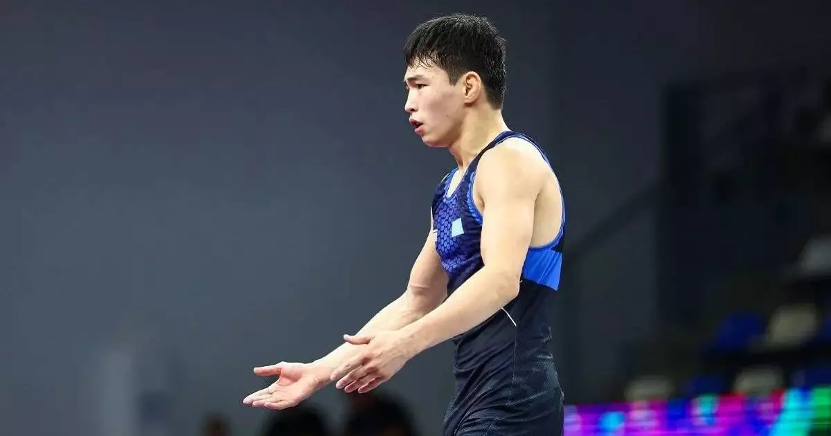  Арсен Жұма 55 келіде қола иеленді — қырғыз қарсыласын ұтты 